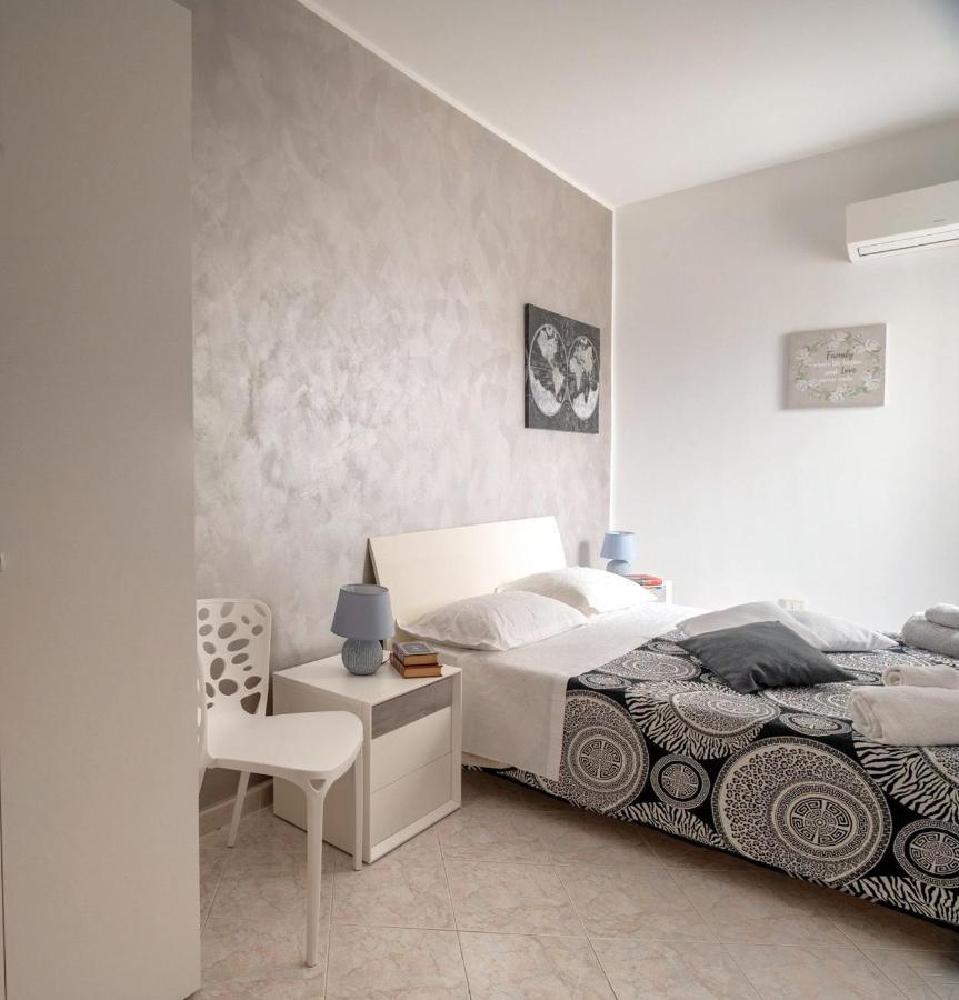 A Casa Tua Affitti Brevi Bed & Breakfast Noto Ngoại thất bức ảnh